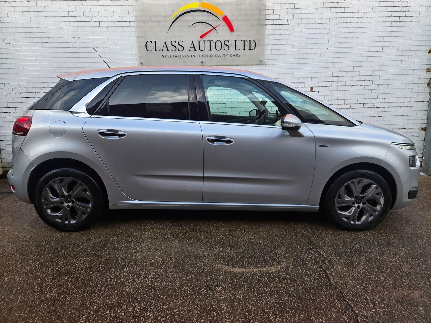 Used Citroen C4 Picasso 2015 for sale - 78020054: Photo 10