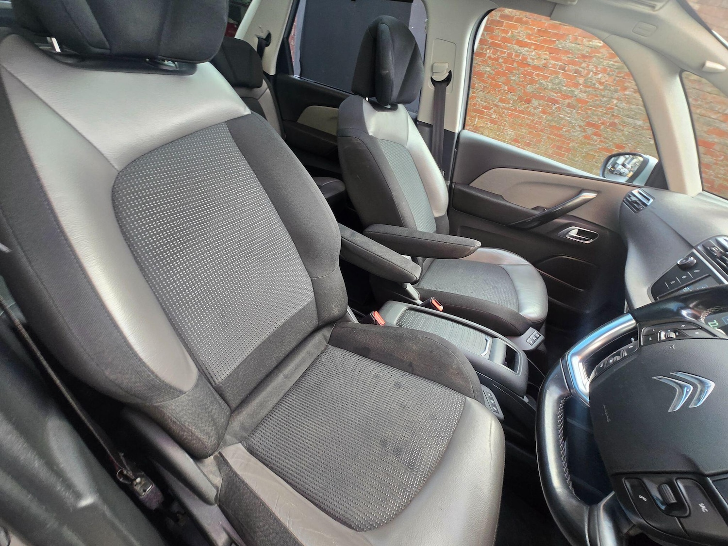 Used Citroen C4 Picasso 2015 for sale - 78020054: Photo 14