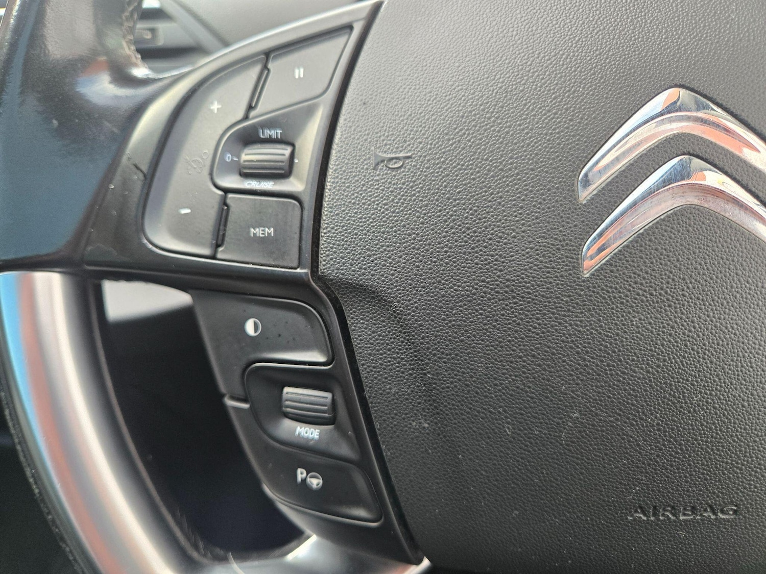 Used Citroen C4 Picasso 2015 for sale - 78020054: Photo 19