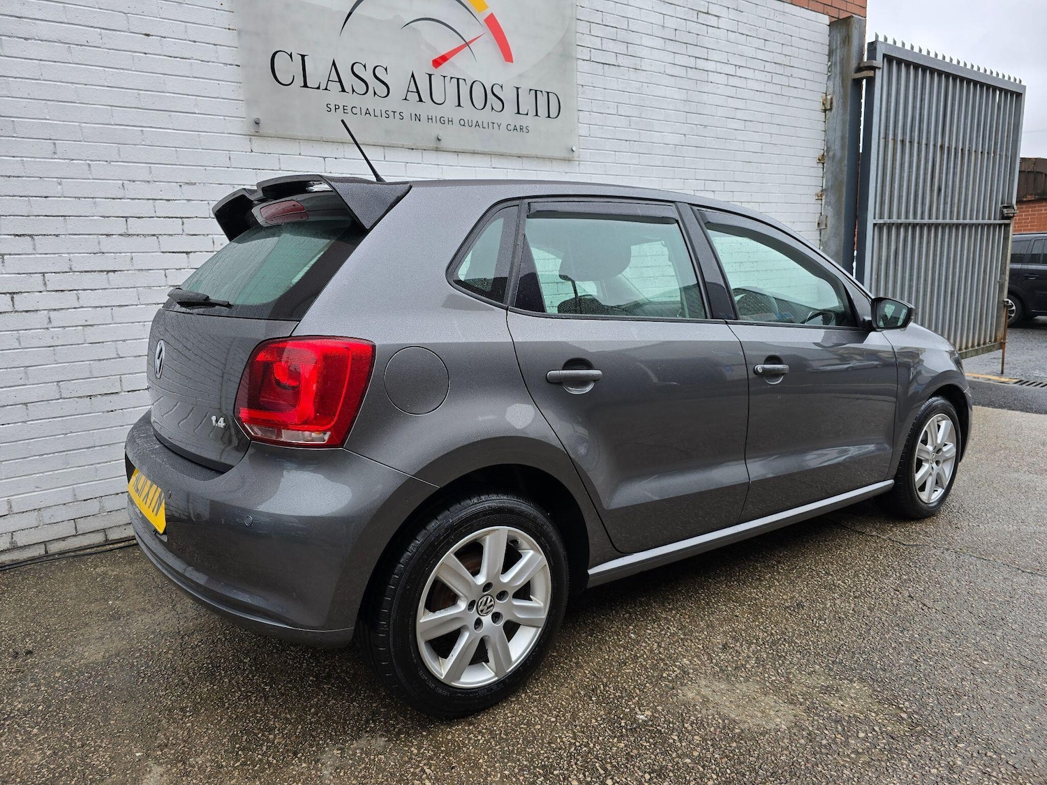 Used Volkswagen Polo 2011 for sale - 76136729: Photo 11