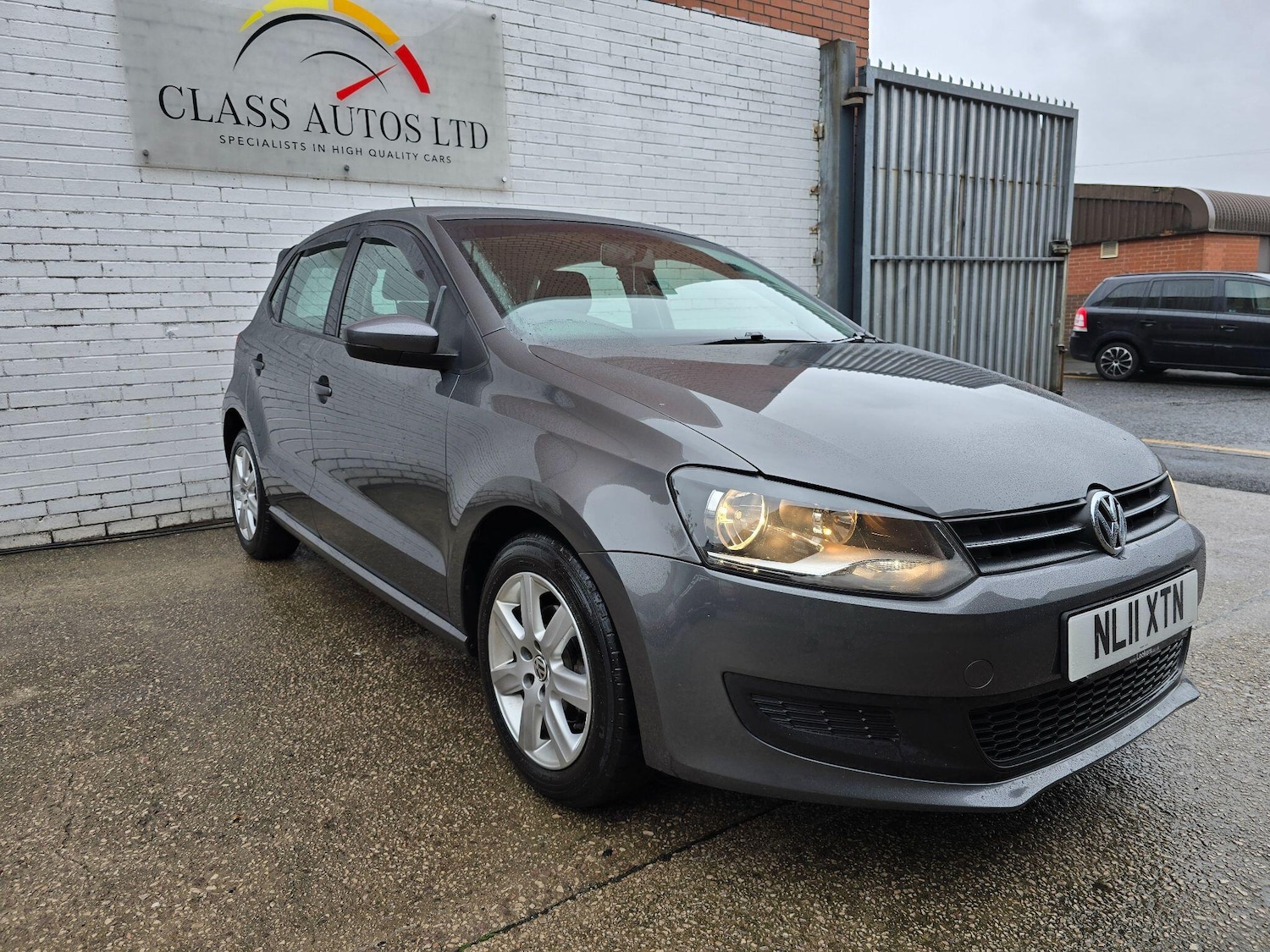 Used Volkswagen Polo 2011 for sale - 76136729: Photo 6