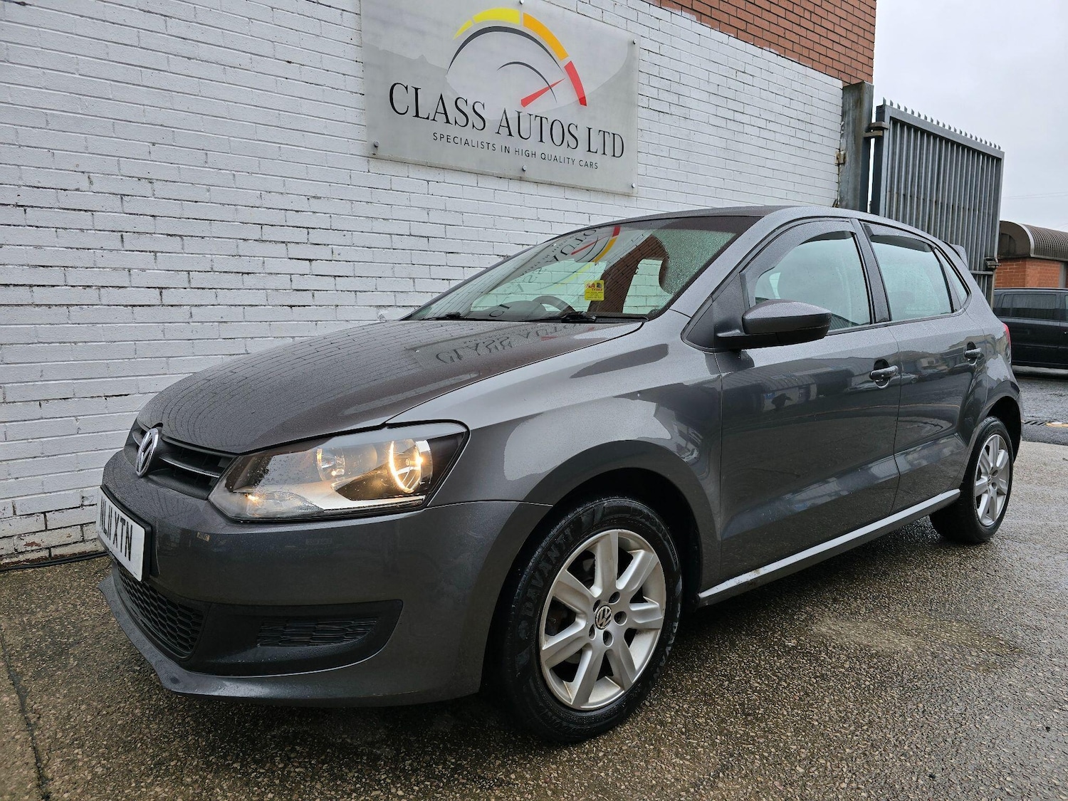 Used Volkswagen Polo 2011 for sale - 76136729: Photo 7