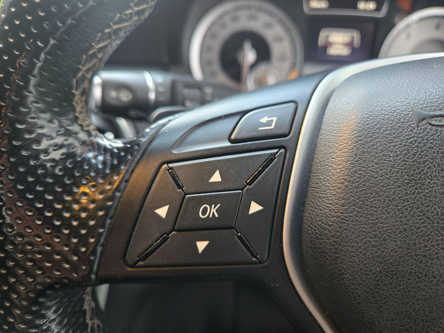 Used Mercedes-Benz A-Class 2014 for sale - 77376409: Photo 21