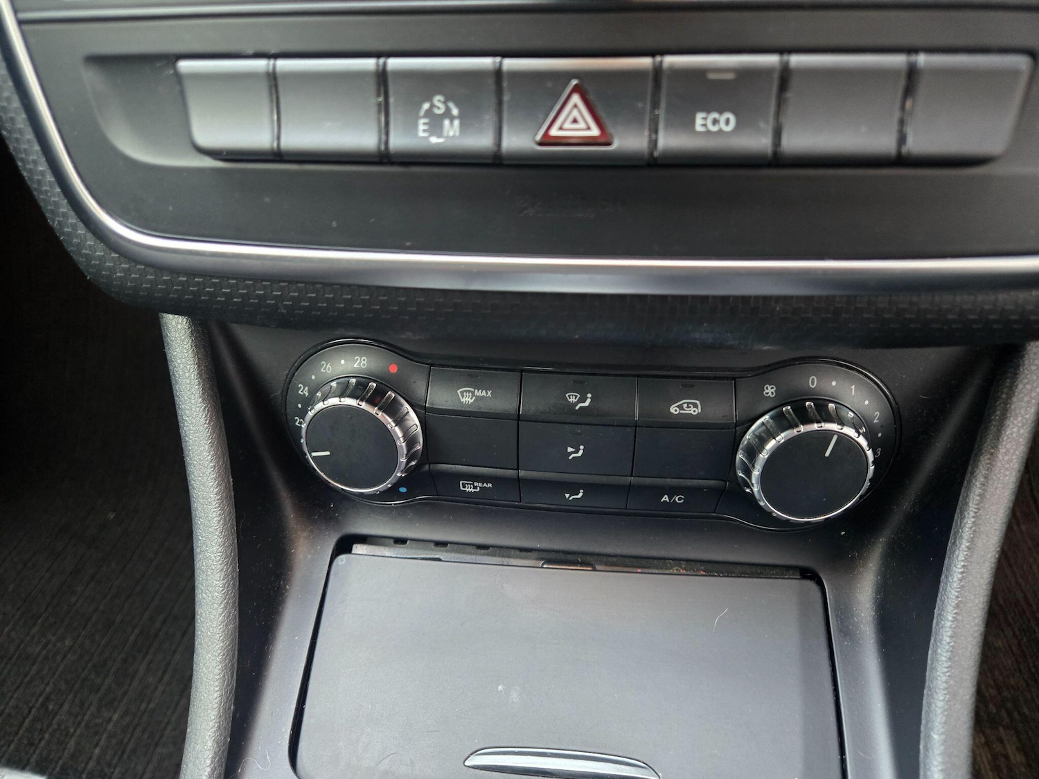 Used Mercedes-Benz A-Class 2014 for sale - 77376409: Photo 24