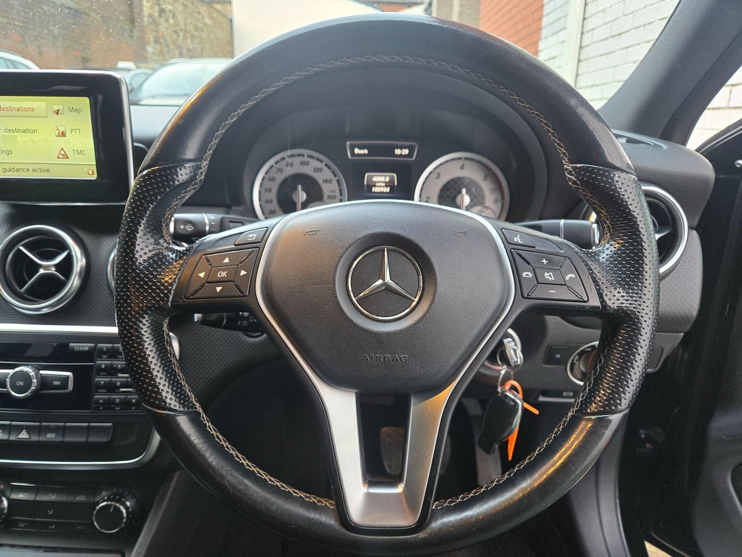 Used Mercedes-Benz A-Class 2014 for sale - 77376409: Photo 30
