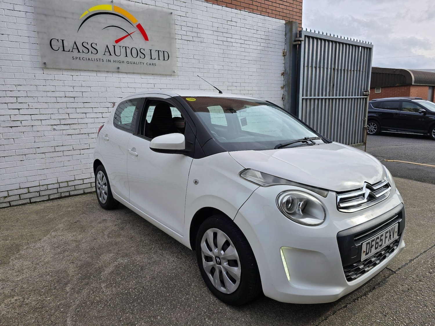 Used Citroen C1 2015 for sale - 77598130: Photo 11