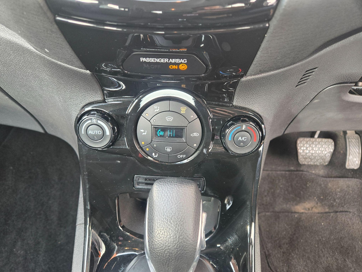 Used Ford Fiesta 2013 for sale - 76521587: Photo 14