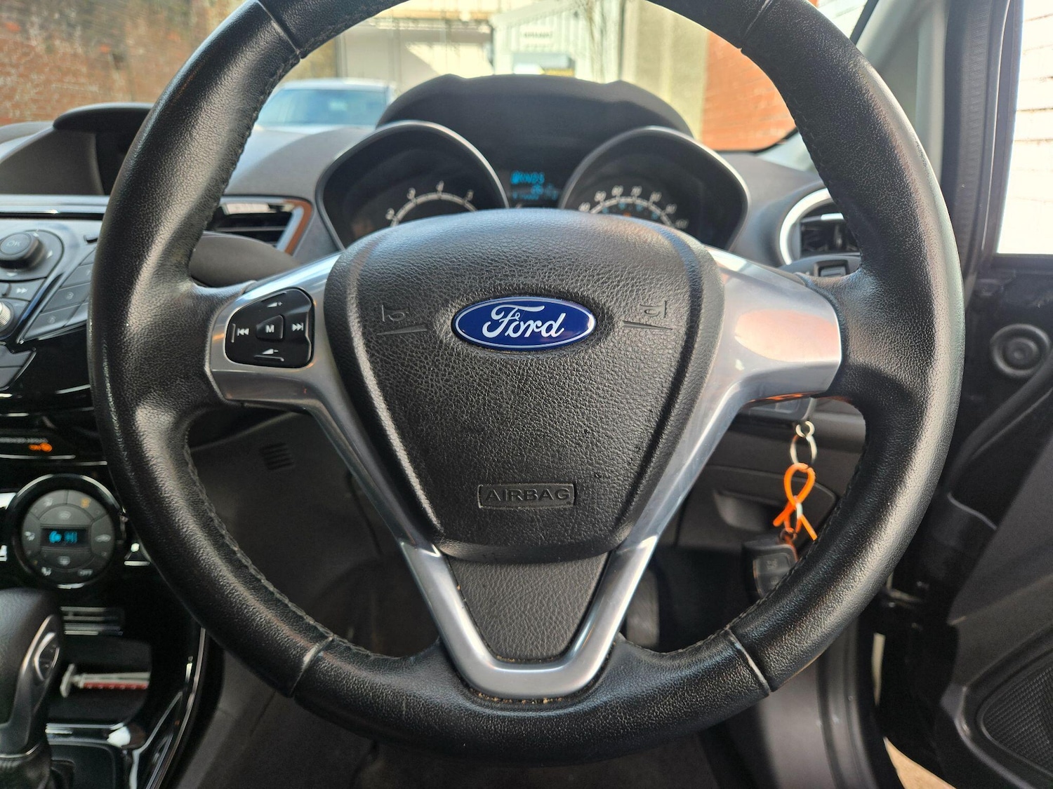 Used Ford Fiesta 2013 for sale - 76521587: Photo 24