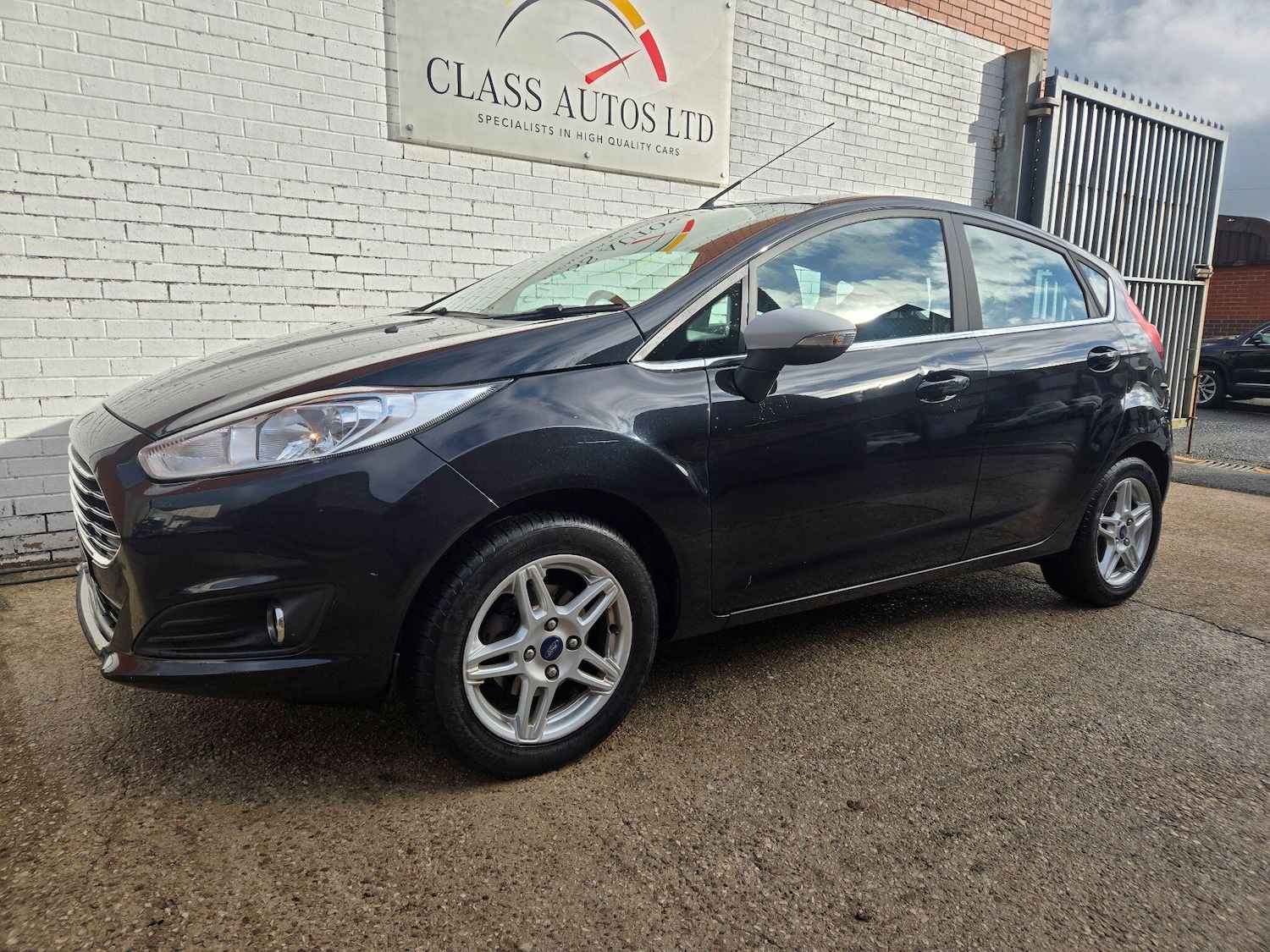Used Ford Fiesta 2013 for sale - 76521587: Photo 5