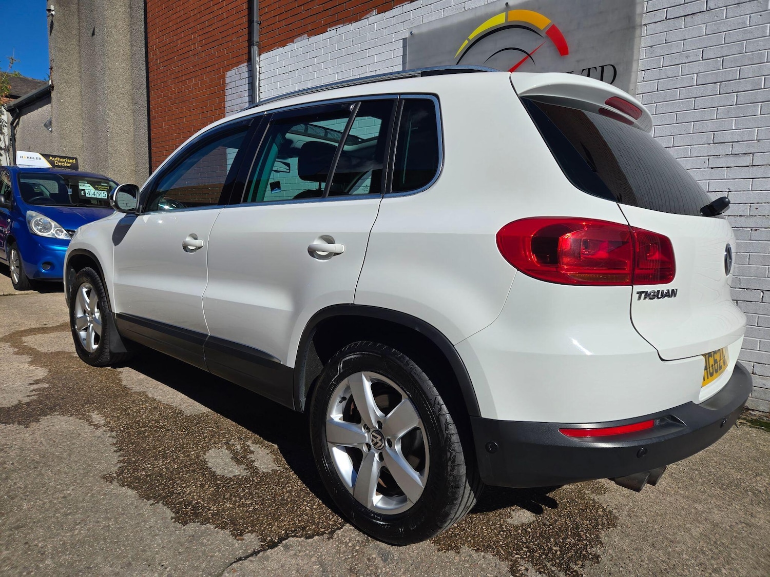 Used Volkswagen Tiguan 2012 for sale - 76031564: Photo 8