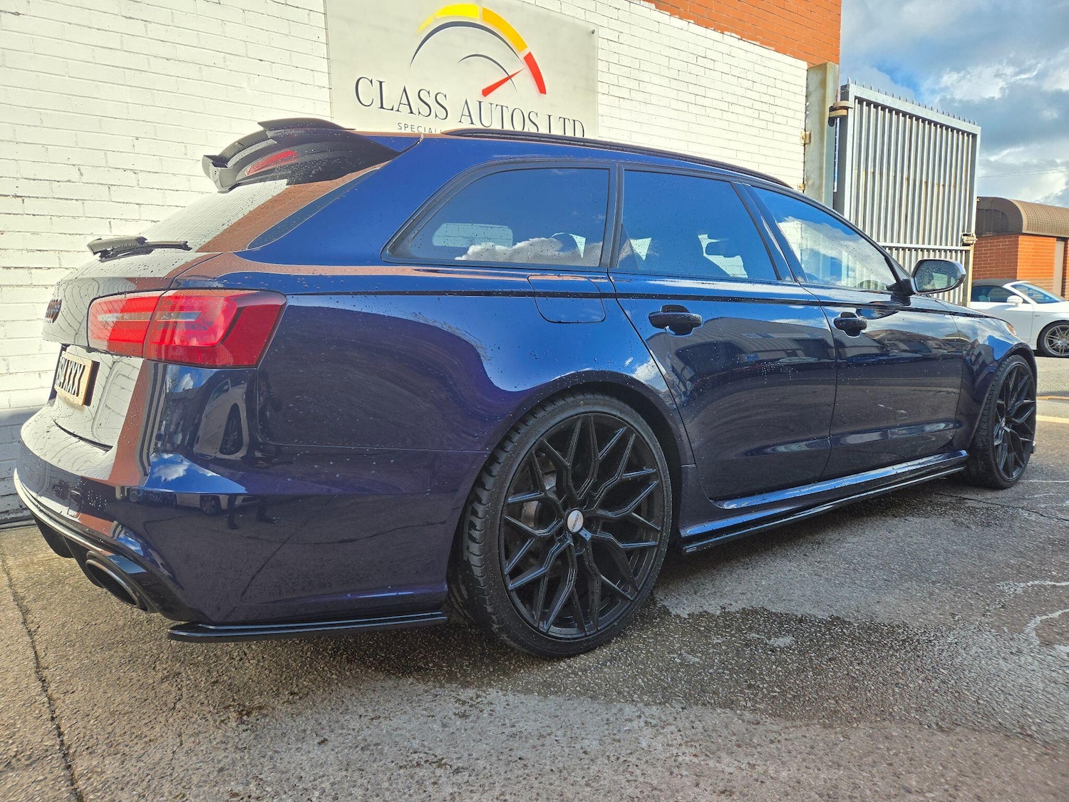 Used Audi RS6 Avant 2014 for sale - 76094544: Photo 10