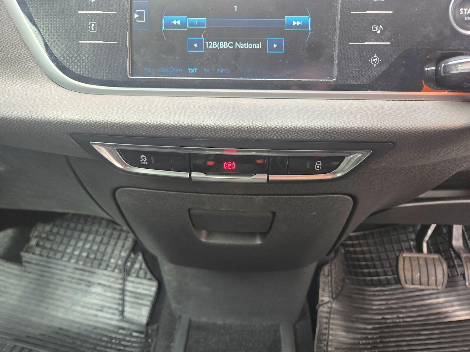 Vehicle 21