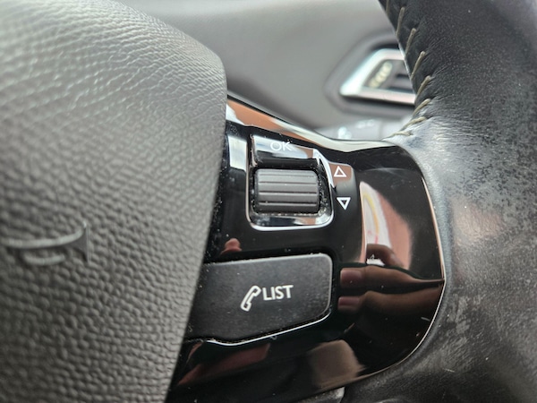 Used Peugeot 308 2016 for sale - 76284166: Photo 19