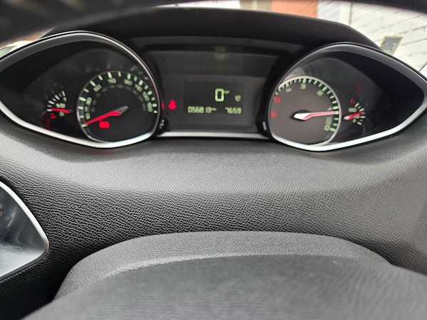 Used Peugeot 308 2016 for sale - 76284166: Photo 28