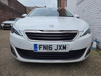 Used Peugeot 308 2016 for sale - 76284166: Photo 2