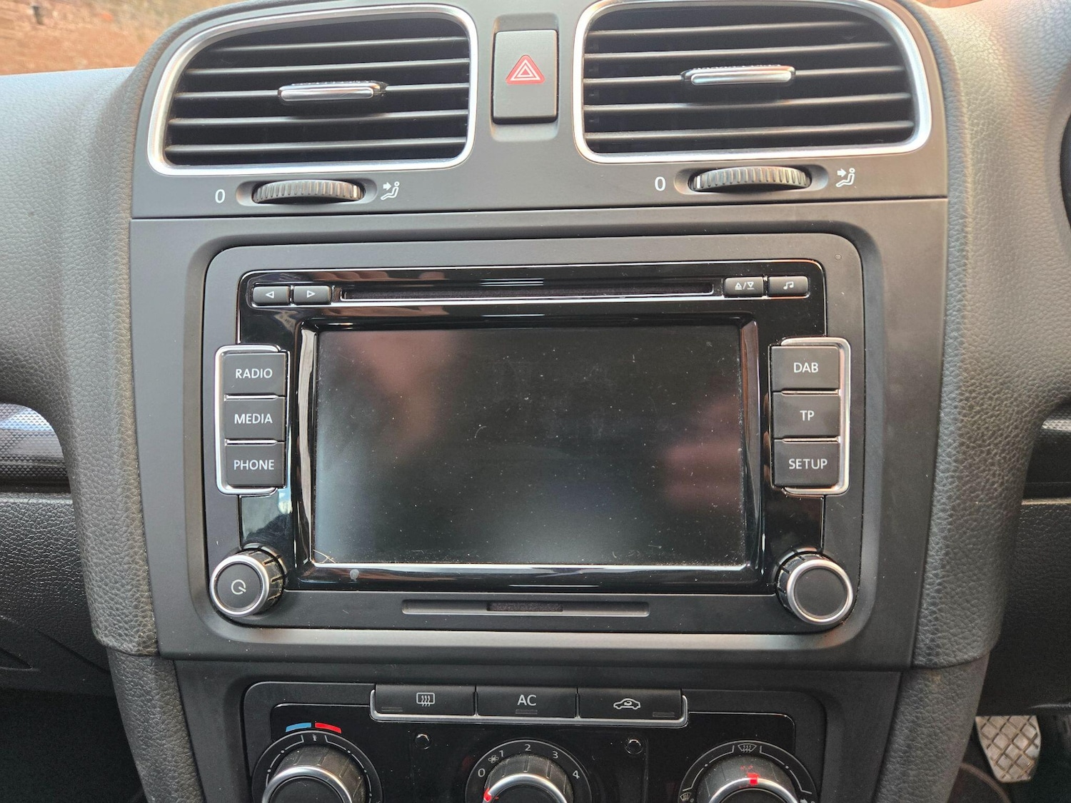 Used Volkswagen Golf 2011 for sale - 77892827: Photo 22