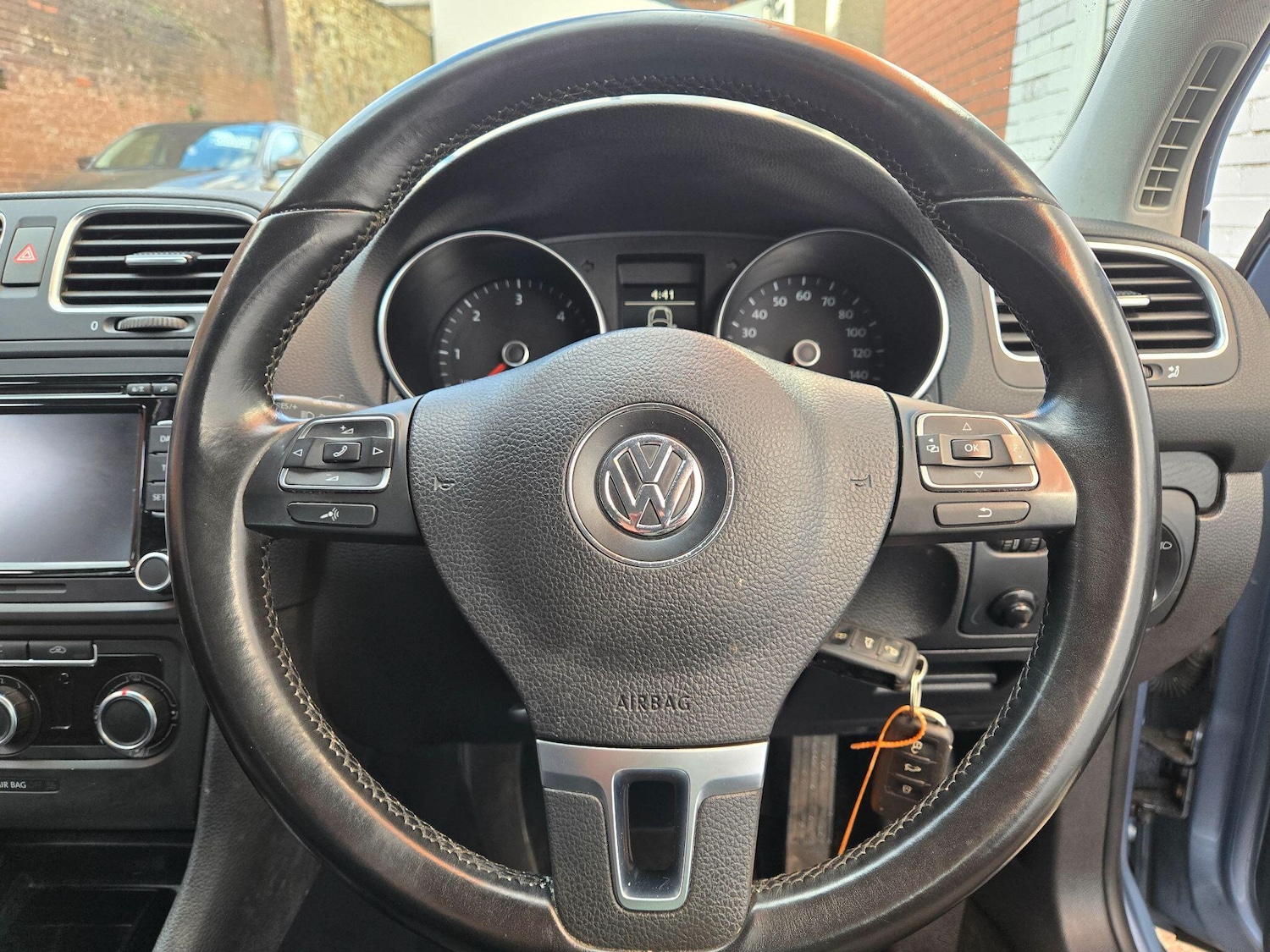Used Volkswagen Golf 2011 for sale - 77892827: Photo 25