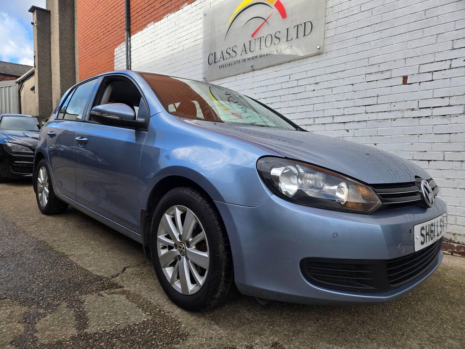 Used Volkswagen Golf 2011 for sale - 77892827: Photo 5