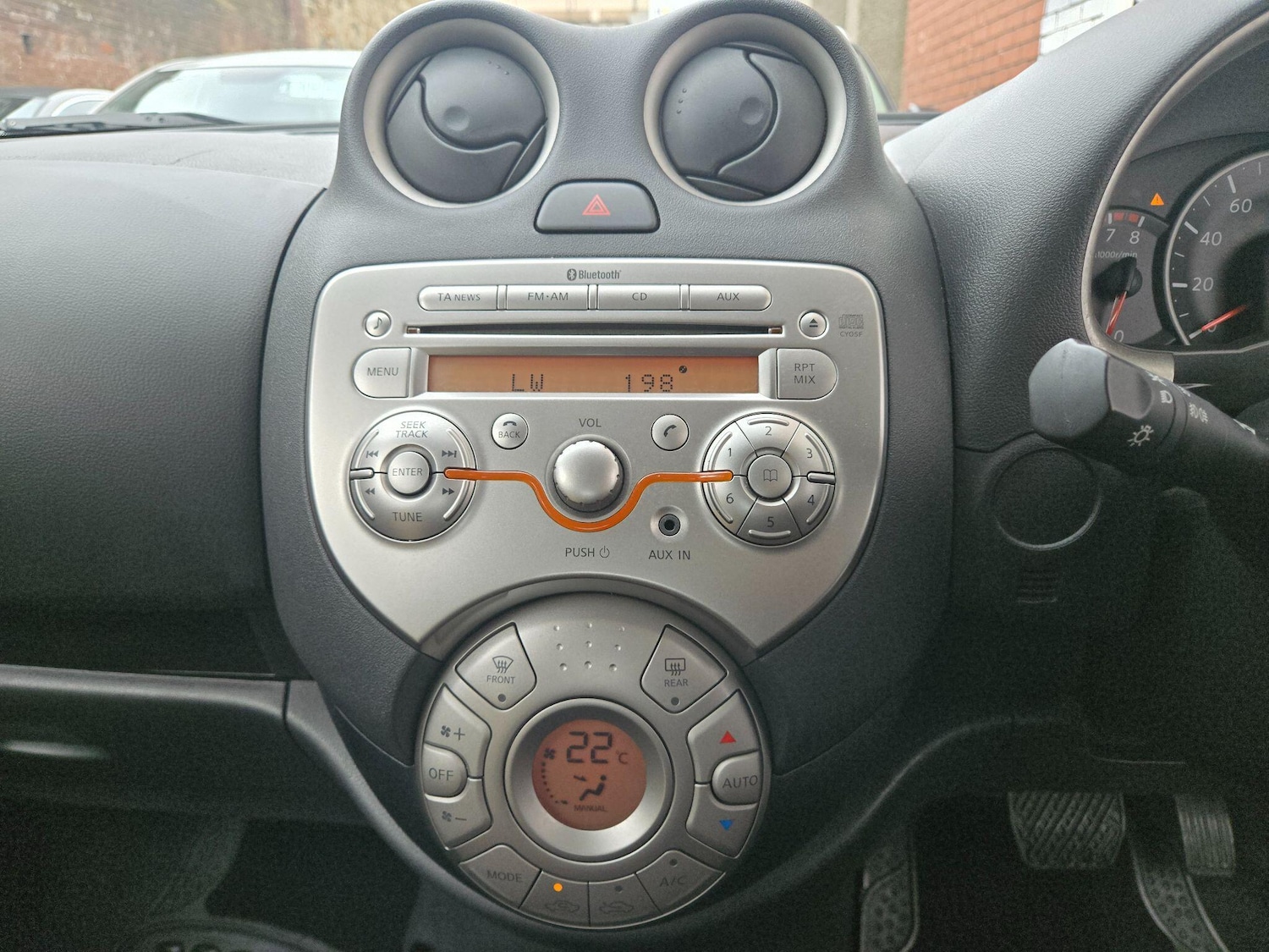 Used Nissan Micra 2011 for sale - 76432606: Photo 14