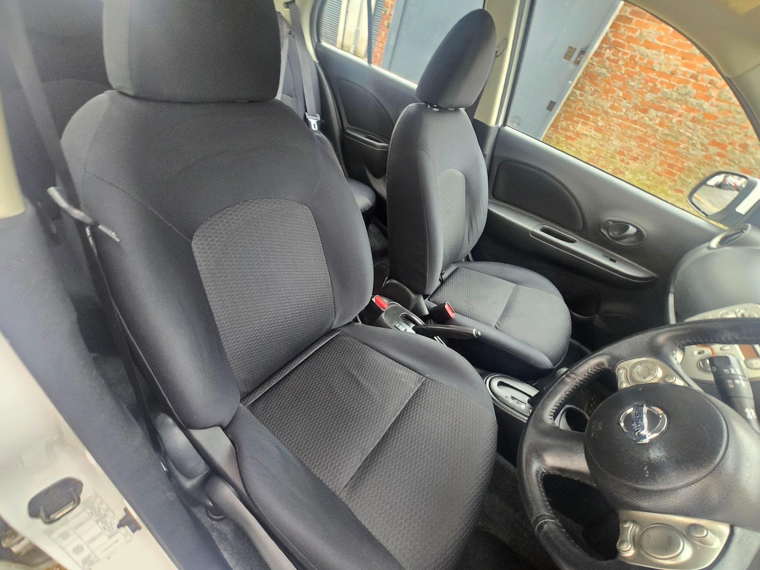 Used Nissan Micra 2011 for sale - 76432606: Photo 15