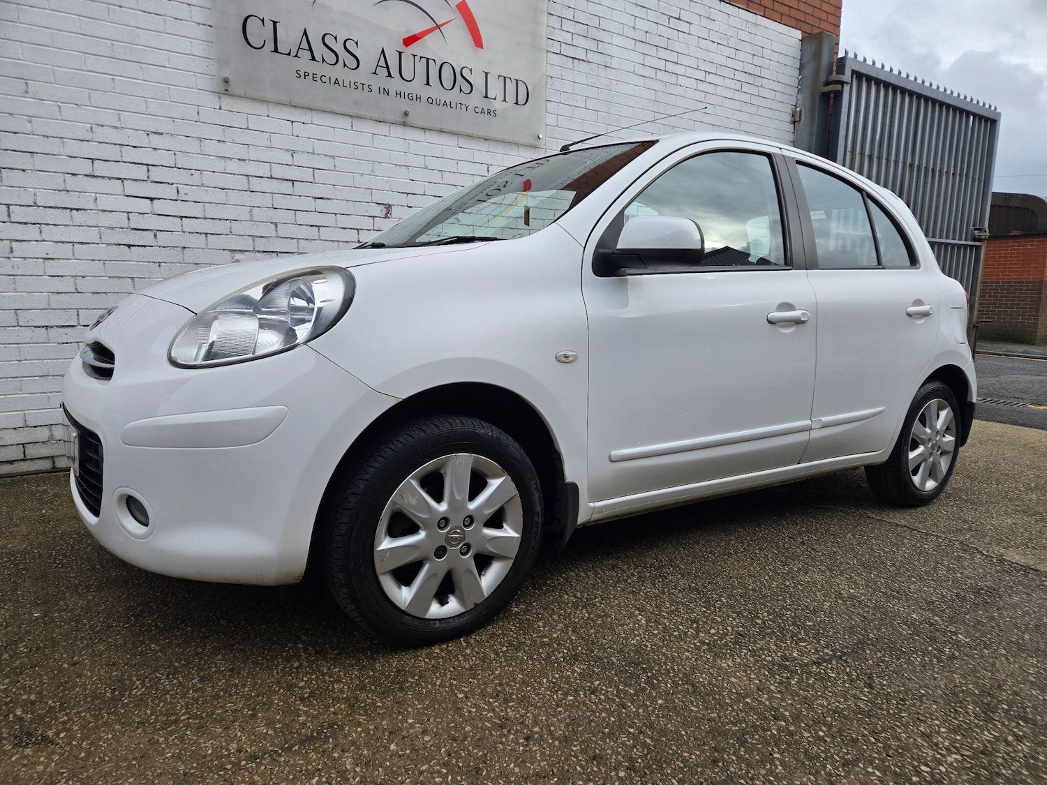 Used Nissan Micra 2011 for sale - 76432606: Photo 4