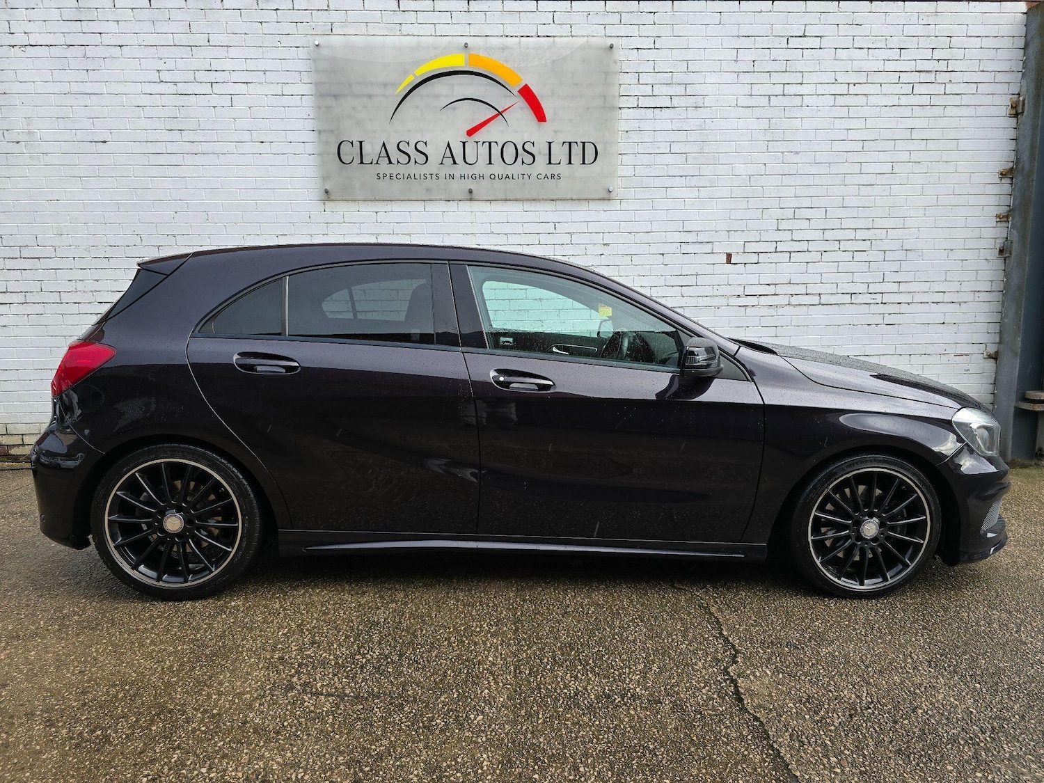 Used Mercedes-Benz A-Class 2014 for sale - 76485365: Photo 14