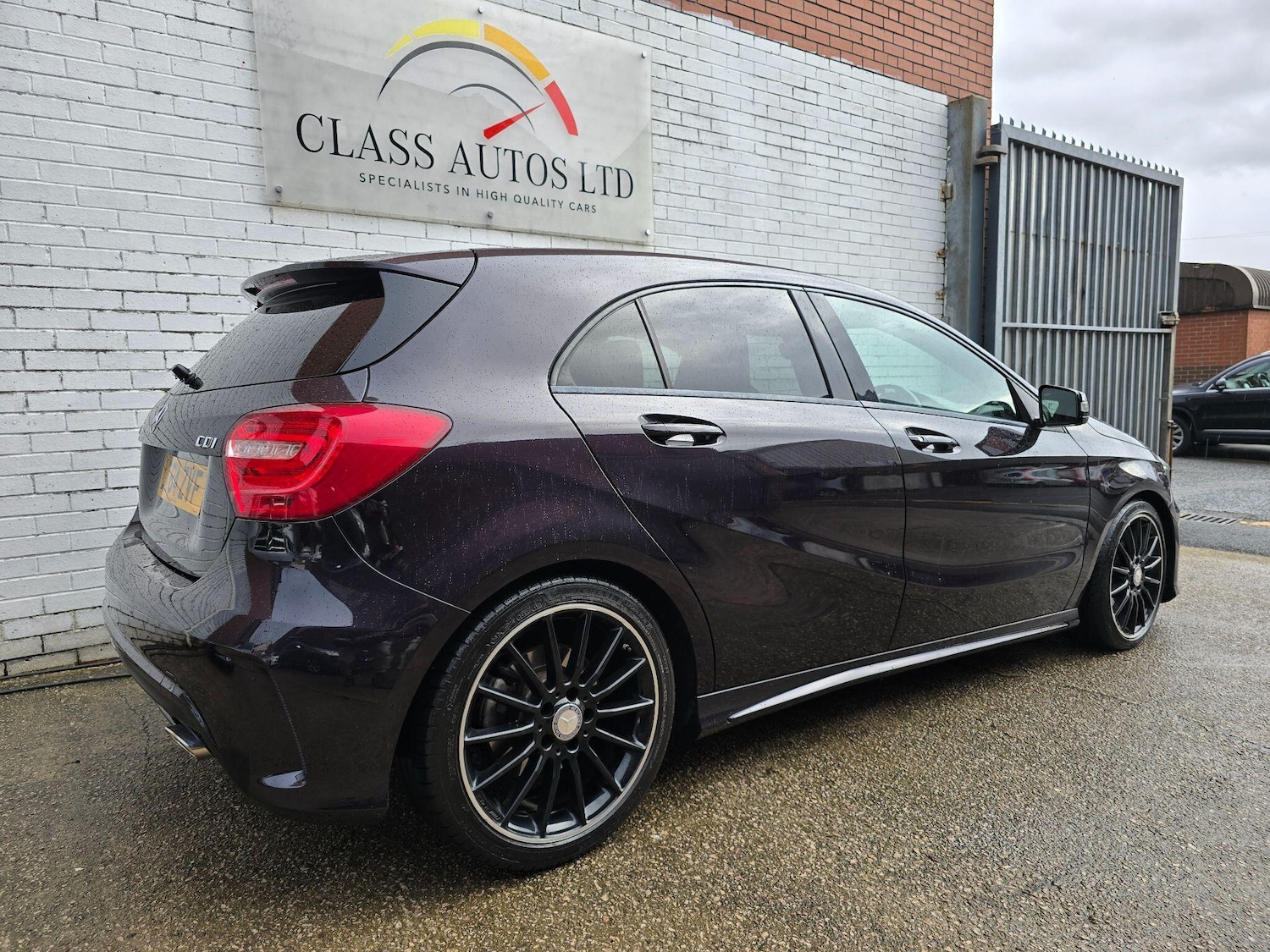 Used Mercedes-Benz A-Class 2014 for sale - 76485365: Photo 15