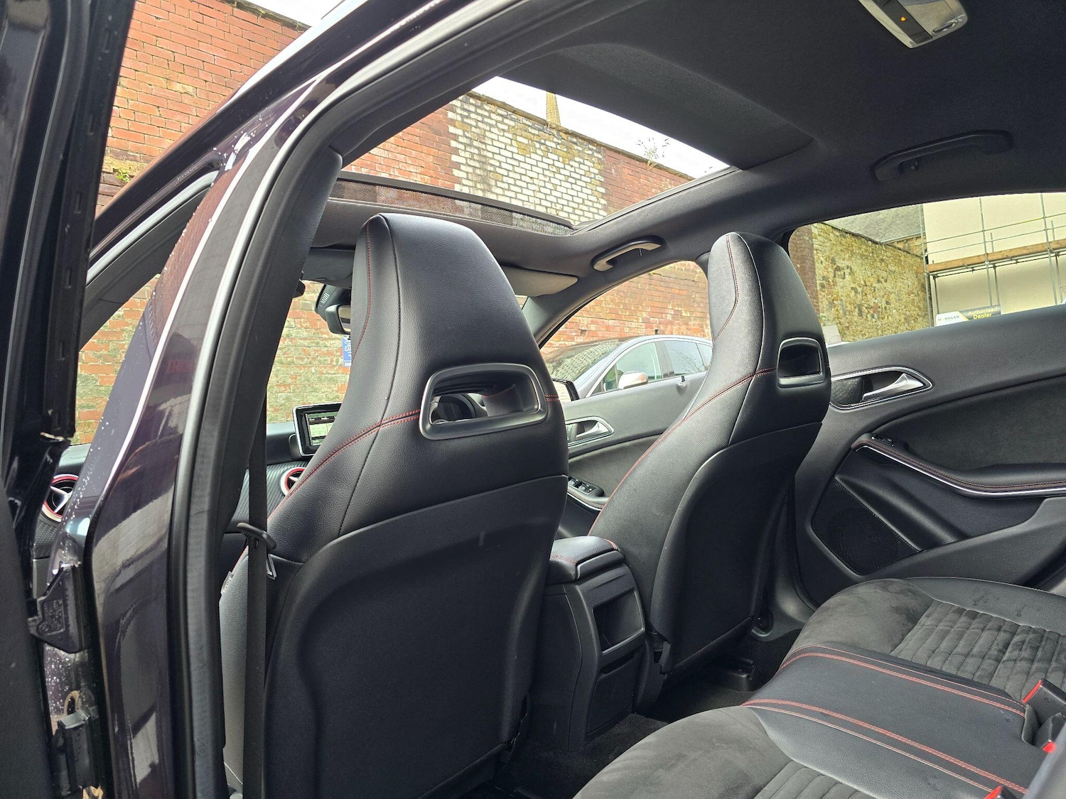 Used Mercedes-Benz A-Class 2014 for sale - 76485365: Photo 28