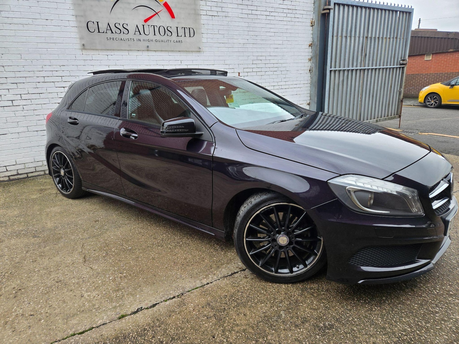 Used Mercedes-Benz A-Class 2014 for sale - 76485365: Photo 30