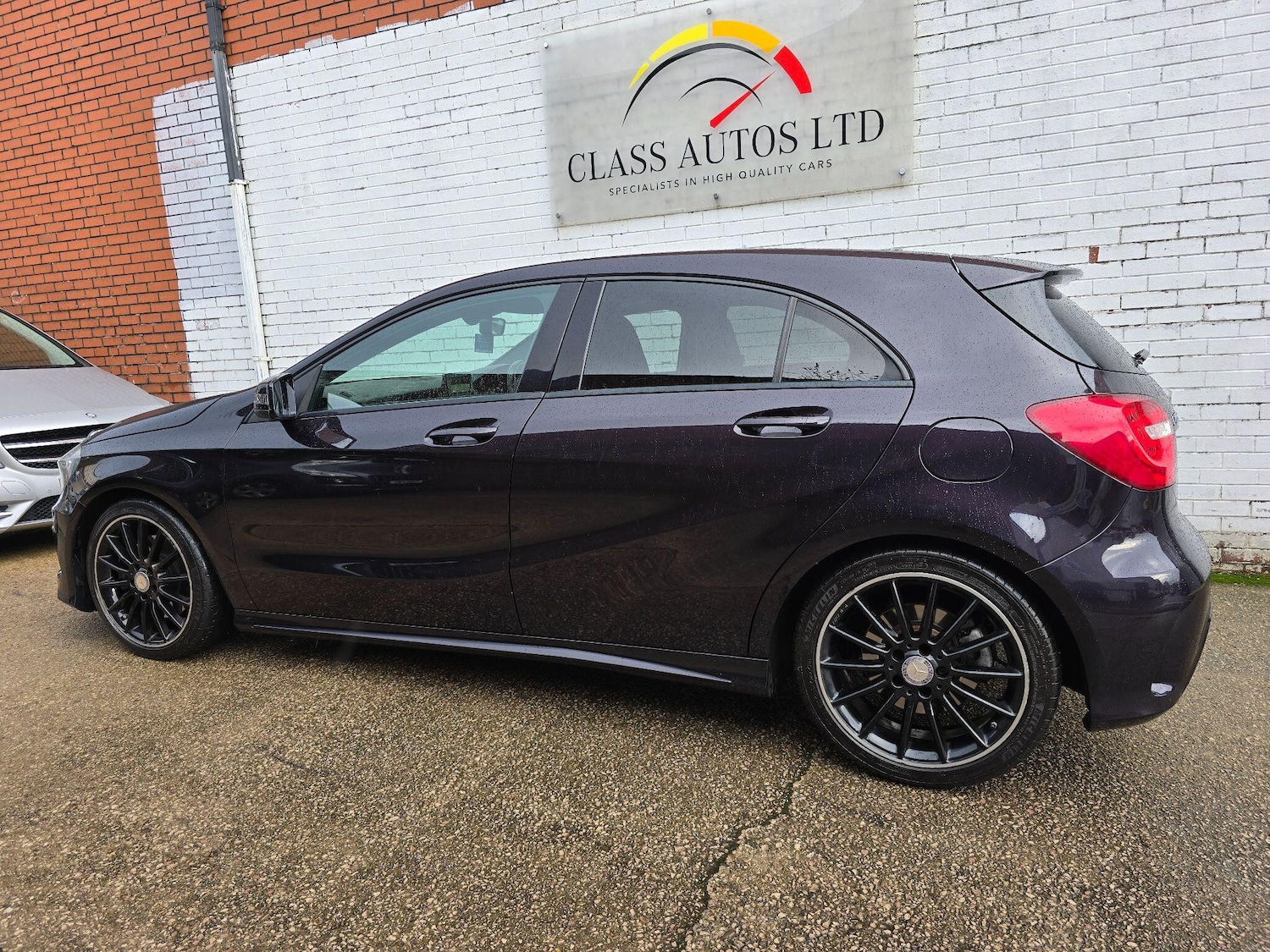 Used Mercedes-Benz A-Class 2014 for sale - 76485365: Photo 5