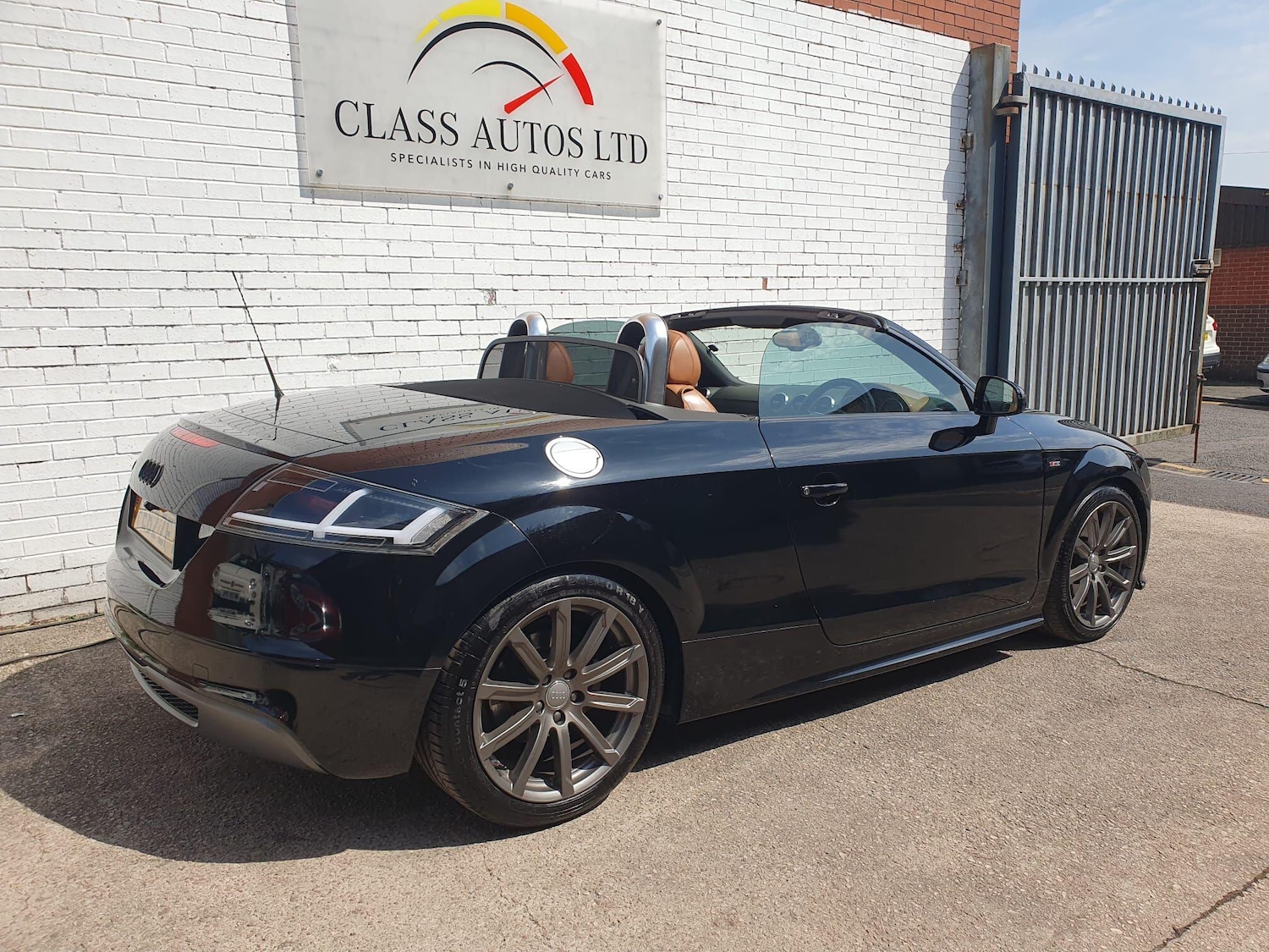 Used Audi TT 2012 for sale - 76989312: Photo 13