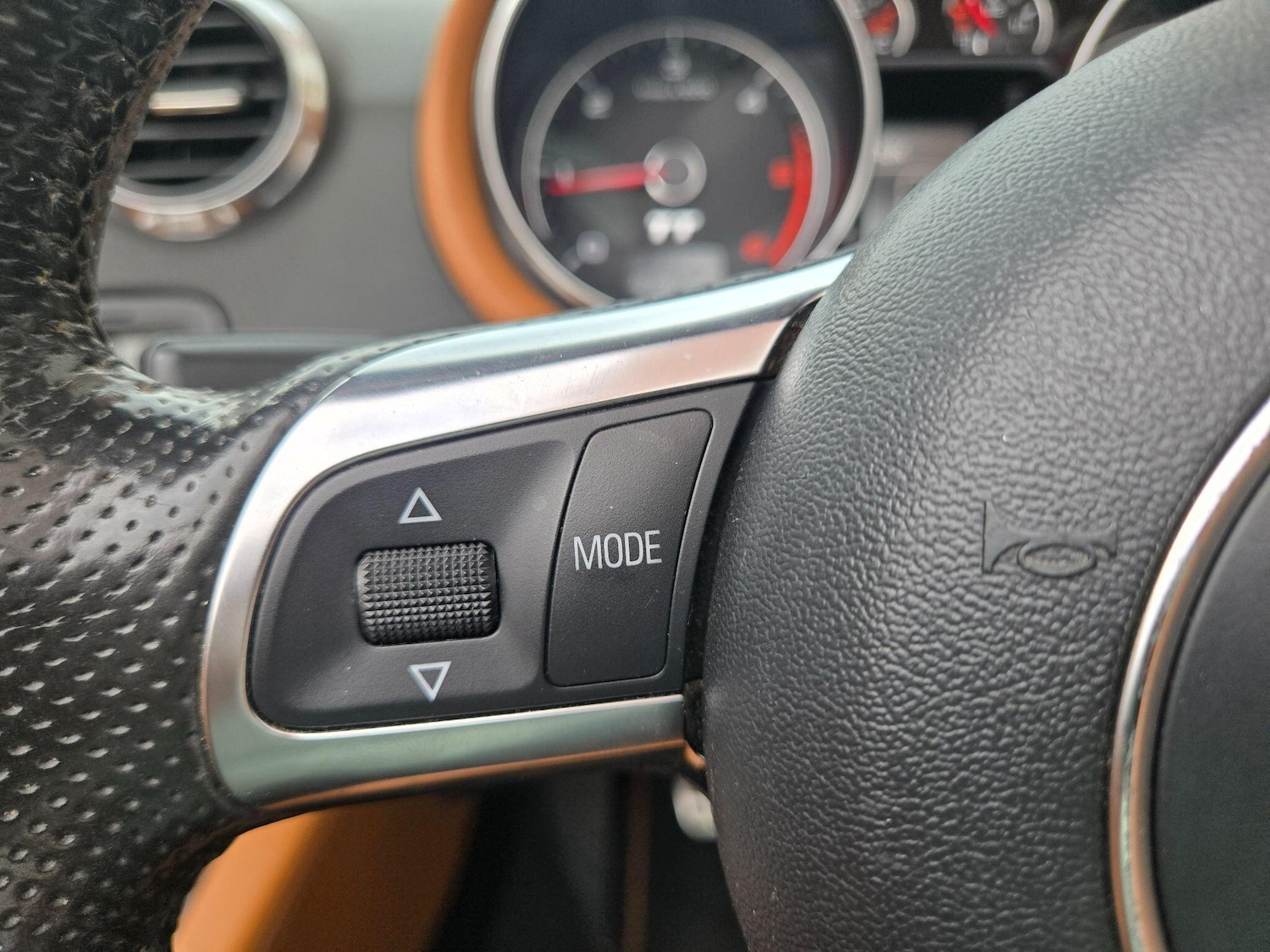 Used Audi TT 2012 for sale - 76989312: Photo 20