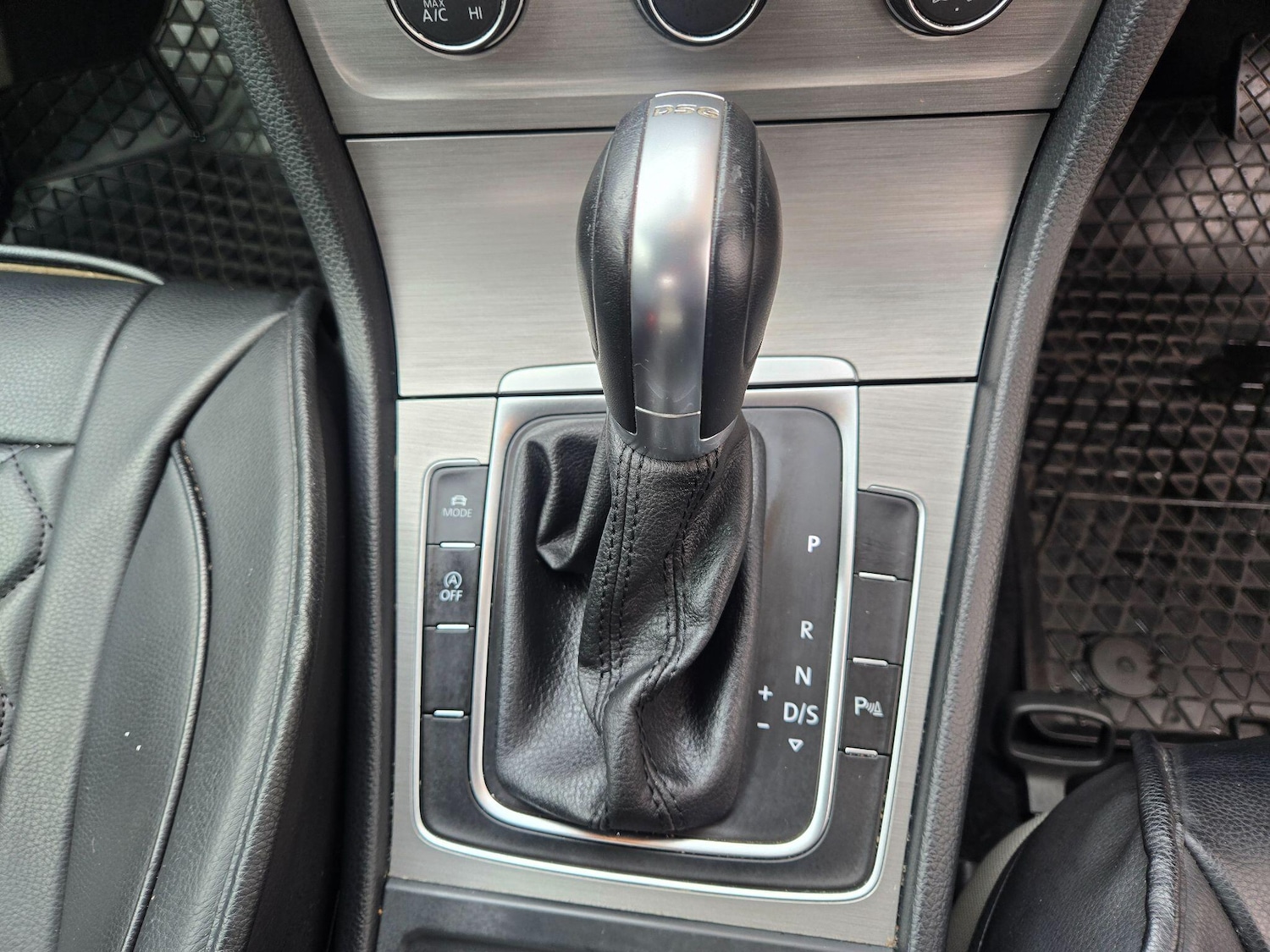 Used Volkswagen Golf 2014 for sale - 77441115: Photo 15