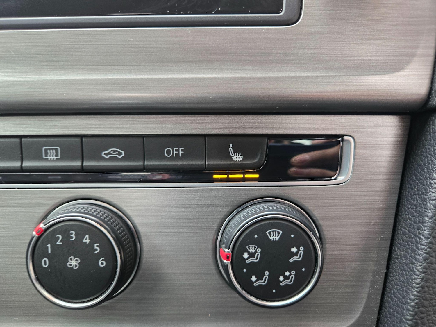 Used Volkswagen Golf 2014 for sale - 77441115: Photo 19