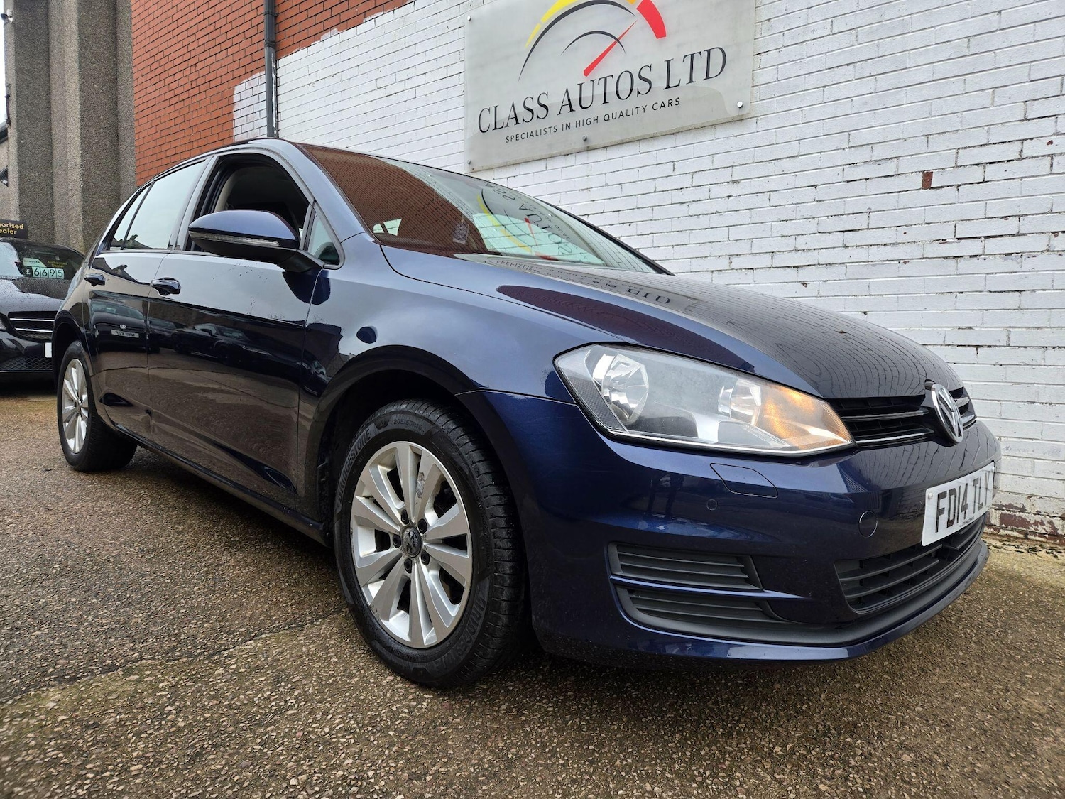 Used Volkswagen Golf 2014 for sale - 77441115: Photo 8