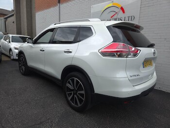 Used Nissan X-Trail 2017 for sale - 78946109: Photo