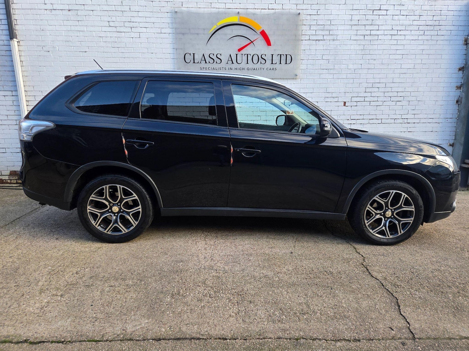 Used Mitsubishi Outlander 2014 for sale - 77057492: Photo 10