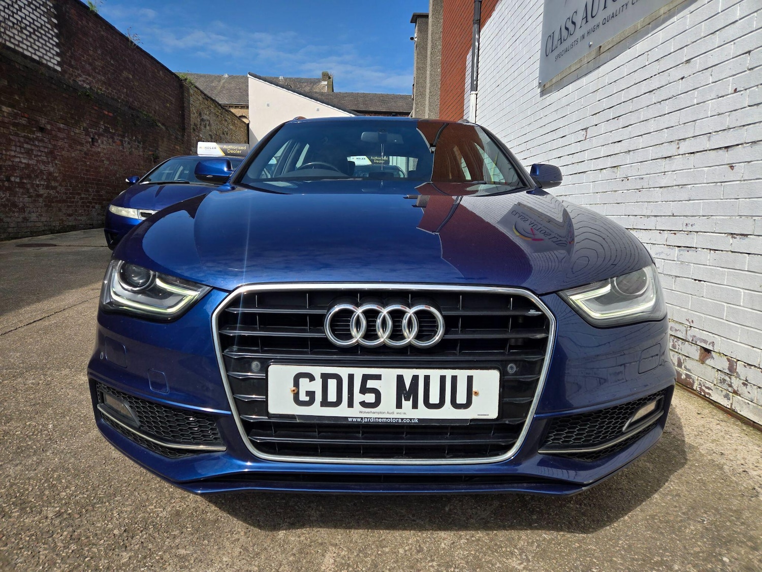 Used Audi A4 2015 for sale - 78170584: Photo 2