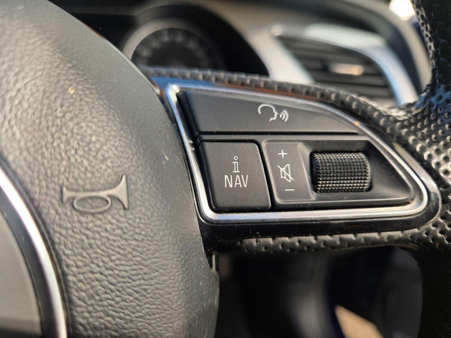 Used Audi A4 2015 for sale - 78170584: Photo 21