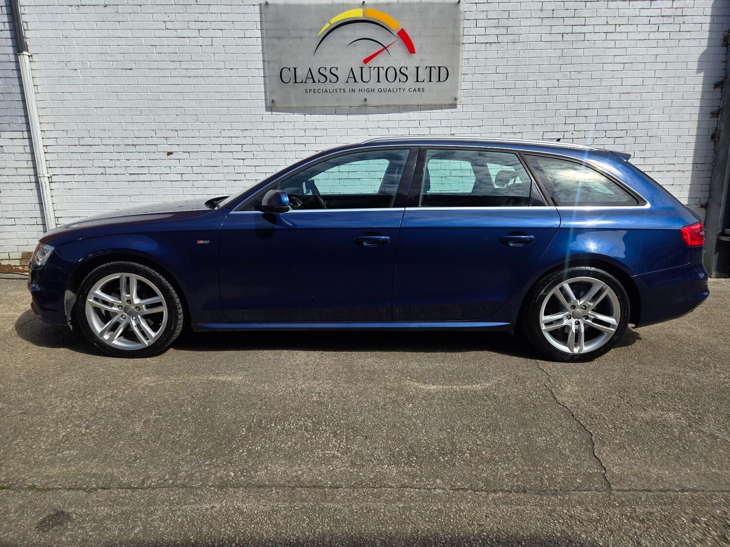 Used Audi A4 2015 for sale - 78170584: Photo 8