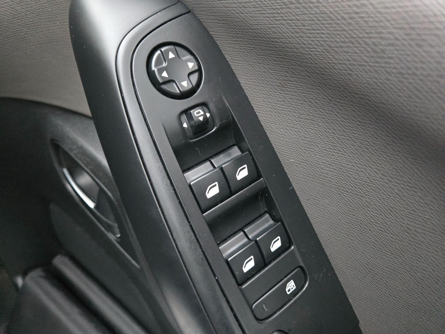 Used Citroen C4 Picasso 2014 for sale - 77143790: Photo 19