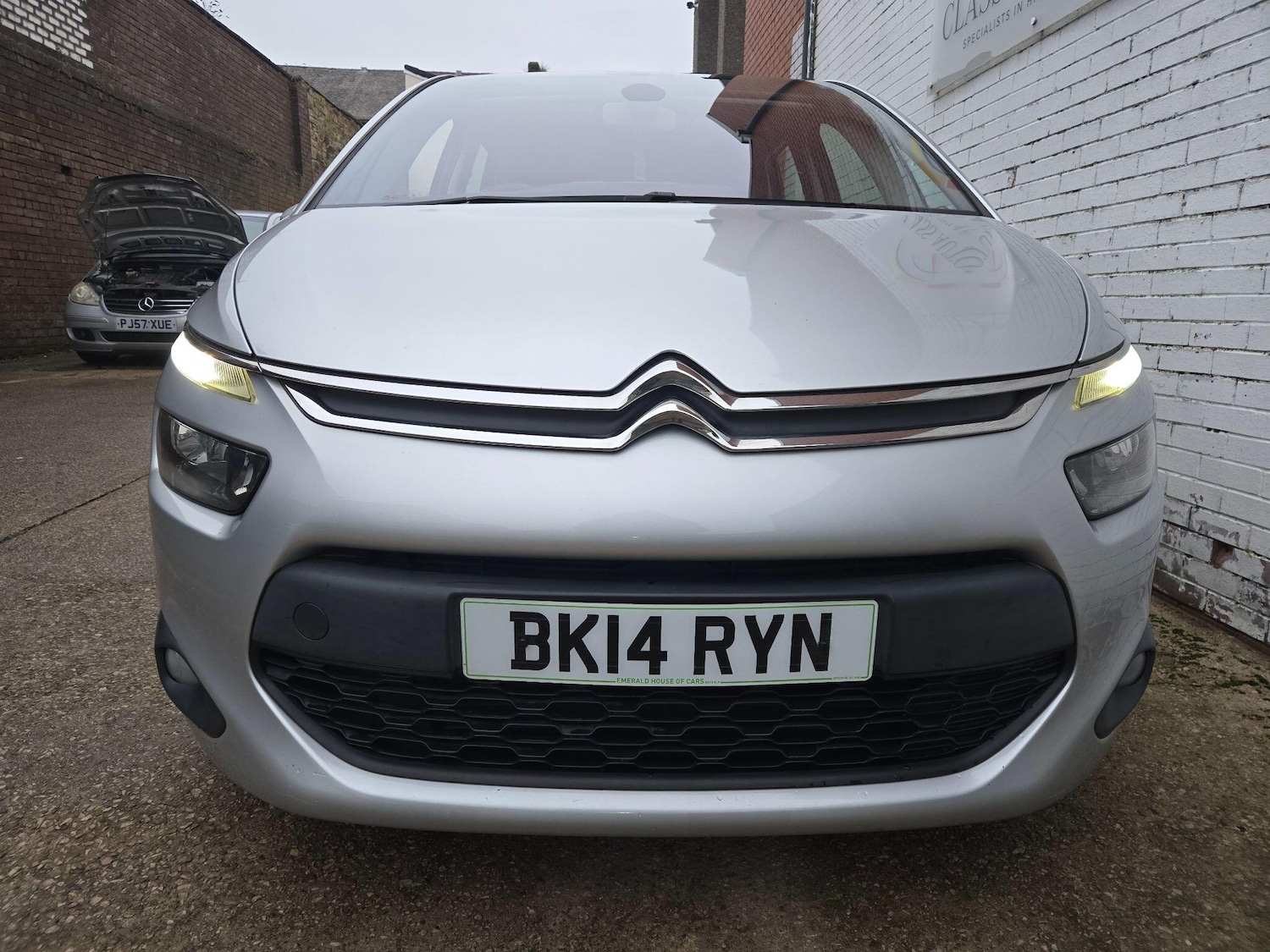 Used Citroen C4 Picasso 2014 for sale - 77143790: Photo 2