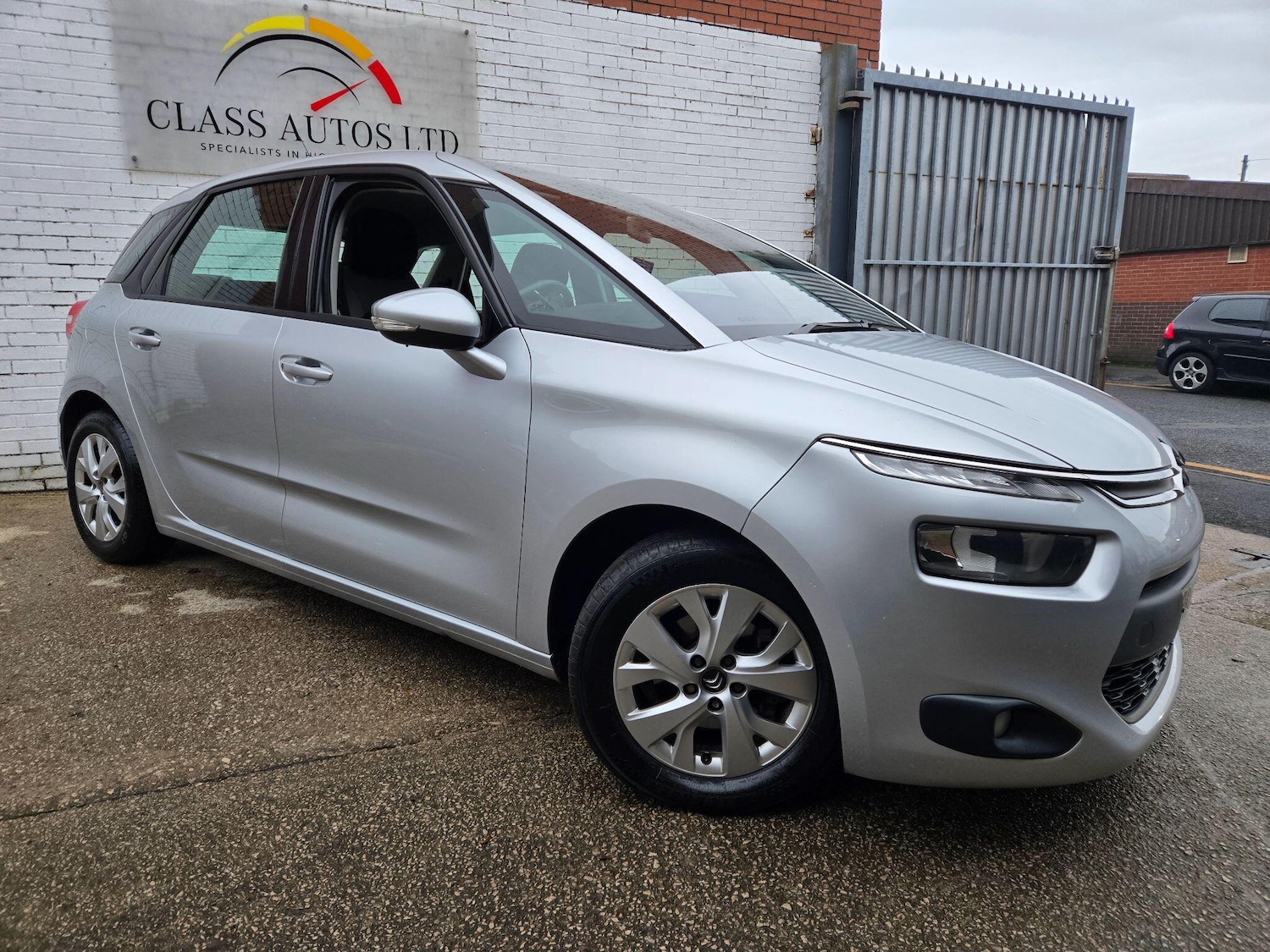 Used Citroen C4 Picasso 2014 for sale - 77143790: Photo 7