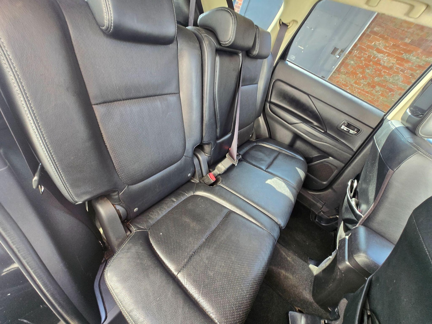 Used Mitsubishi Outlander 2015 for sale - 77977944: Photo 18