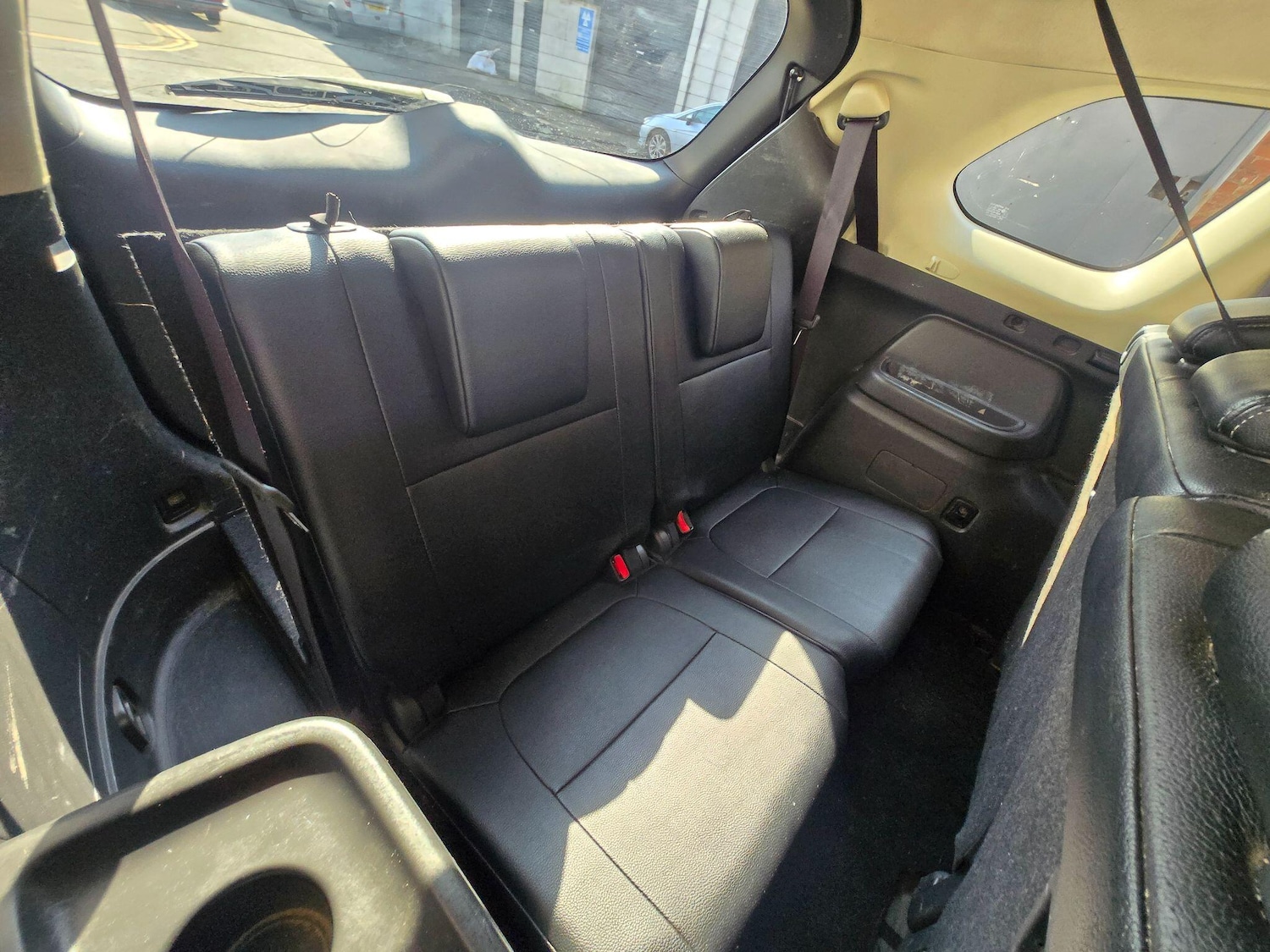 Used Mitsubishi Outlander 2015 for sale - 77977944: Photo 19