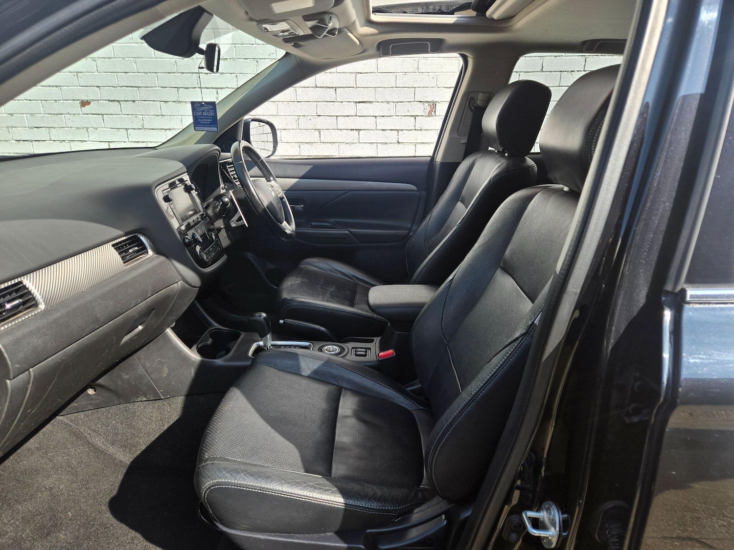 Used Mitsubishi Outlander 2015 for sale - 77977944: Photo 34