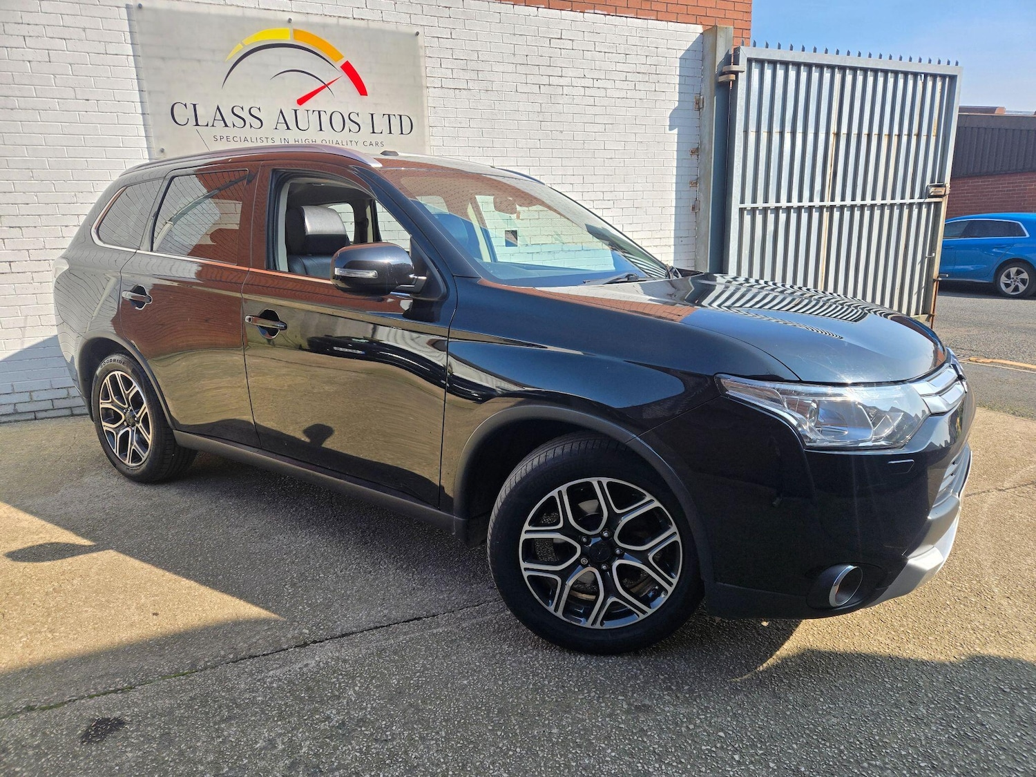 Used Mitsubishi Outlander 2015 for sale - 77977944: Photo 37