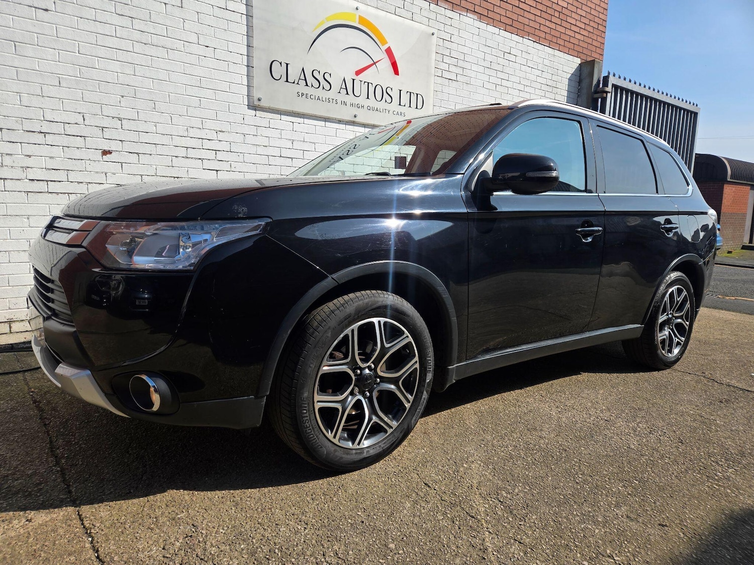 Used Mitsubishi Outlander 2015 for sale - 77977944: Photo 4