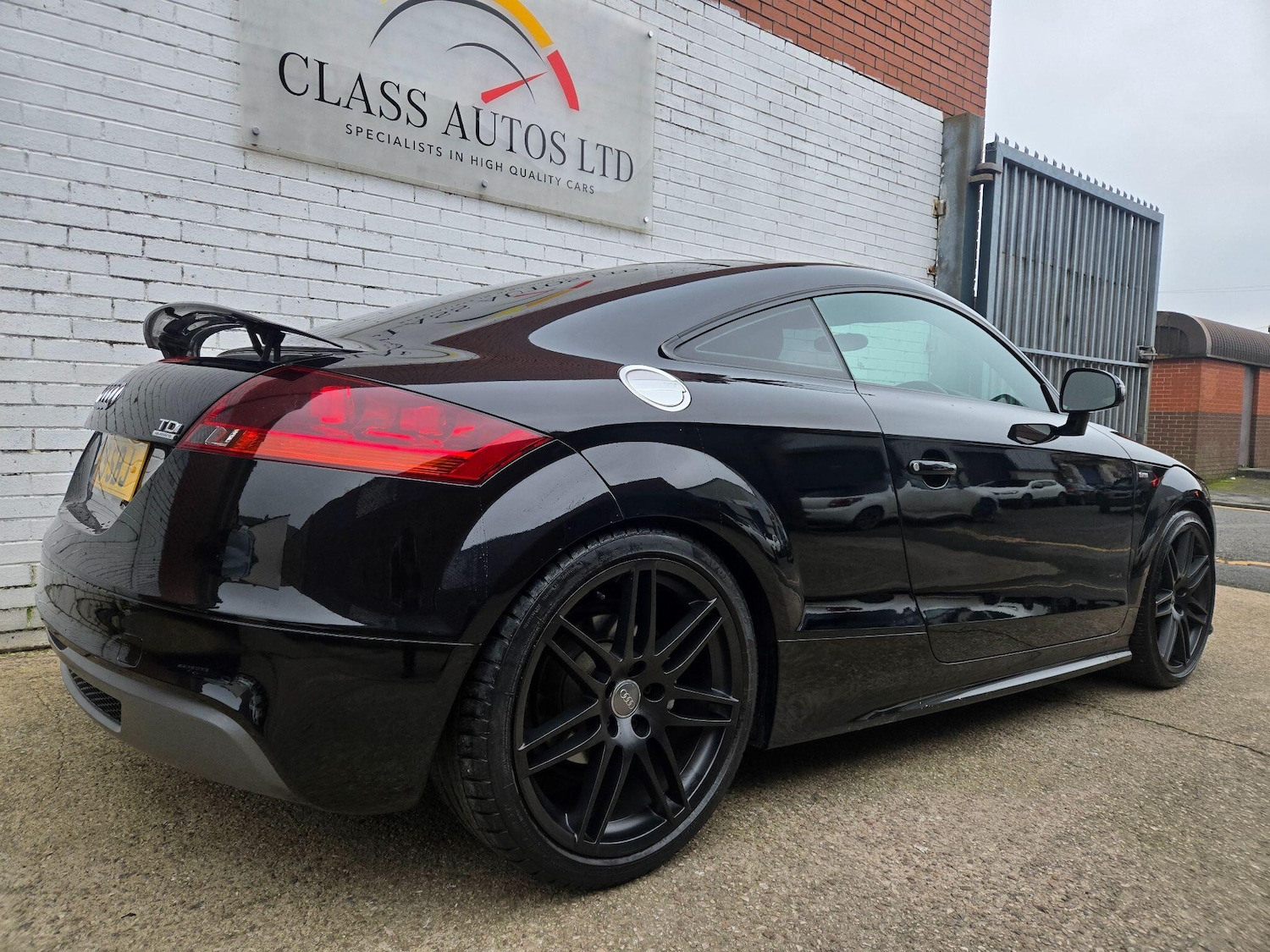 Used Audi TT 2011 for sale - 77279398: Photo 12