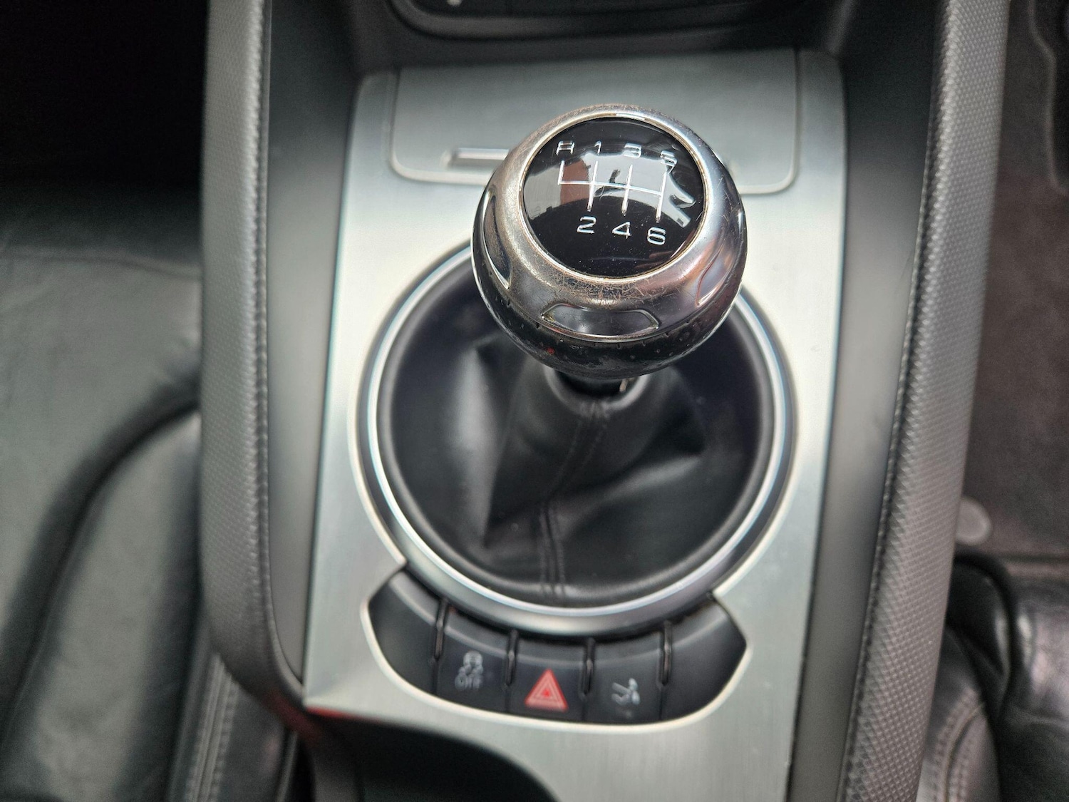 Used Audi TT 2011 for sale - 77279398: Photo 13